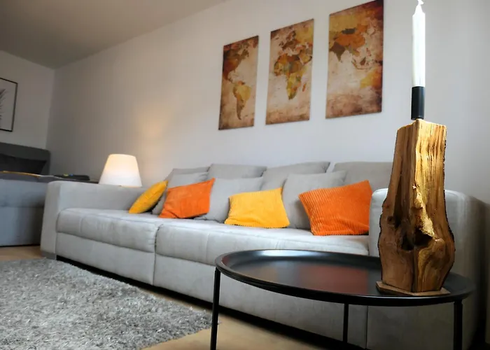Schoelerberg Mit Tiefgaragenparkplatz Und Kingsize-bett * Osnabrück