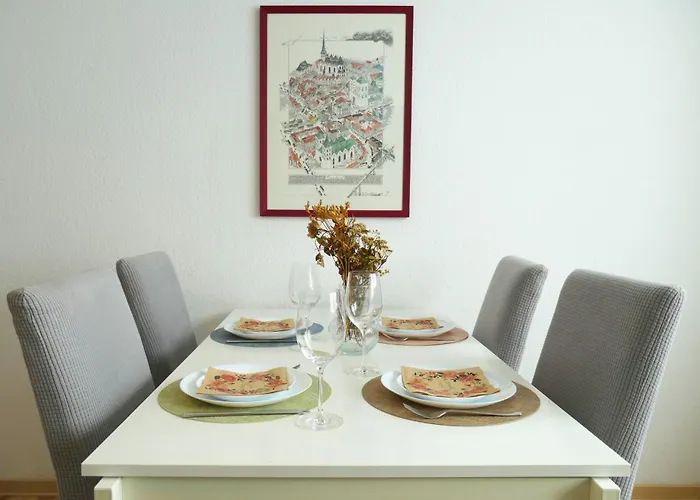 Appartement Schoelerberg Mit Tiefgaragenparkplatz Und Kingsize-bett Osnabrück